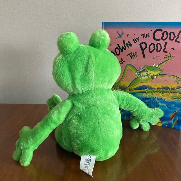 Down by the Cool of the Pool Book & Plush - Picture 3 of 3